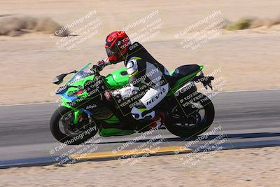 media/Dec-10-2023-SoCal Trackdays (Sun) [[0ce70f5433]]/Turn 9 Inside Set 2 (1115am)/